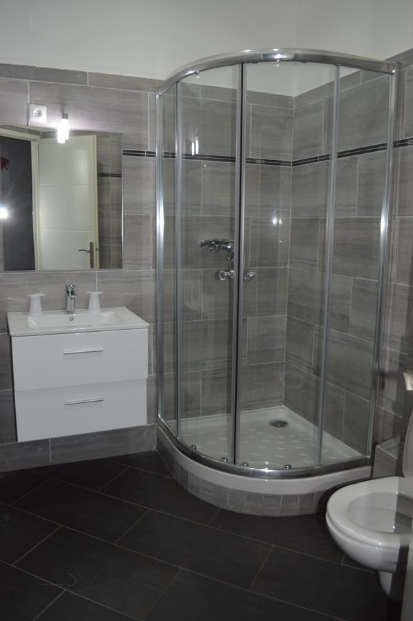 Hotel Au Picardy Nice Ngoại thất bức ảnh