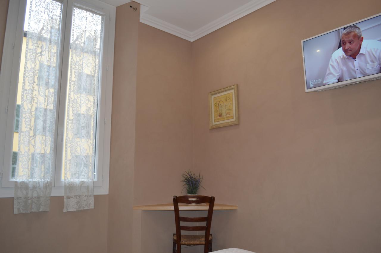 Hotel Au Picardy Nice Ngoại thất bức ảnh